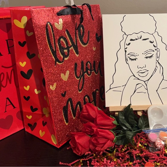 Pre-drawn Canvas Kit - Picture 12 of 16